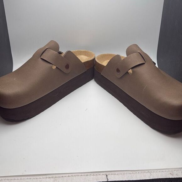CUSHIONAIRE Women's Loom Cork Footbed Platform Clog SIZE 8.5 PREOWNED BROWN - Picture 6 of 10